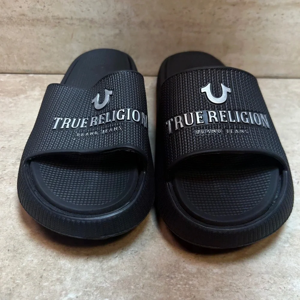 True Religion Womens Black Platform Slide Sandals Silver Logo Horseshoe Size 6
